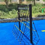 מתקן נינג'ה לפארקים - מתקן חבלים דו שיפועי