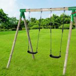 מתקן לגינה פרטית - נדנדה לגינה פרטית