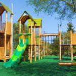 מתקן משחקים מעץ - אמיר