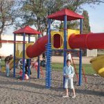 מתקן שעשועים ממתכת - ספיר