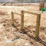 מתקן לכלבים - דלגיות מעץ