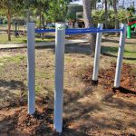 מתקן ספורט מקבילים ממתכת