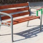 ספסלי רחוב - ספסל יציקת ברזל עם לוחות עץ