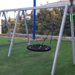 נדנדת קן לציפור ובוגרים