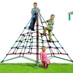 מתקן אקסטרים לילדים - פירמידת חבלים בגובה 2.5 מ'