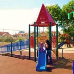 מתקן משחקים לנכים ובעלי מוגבלויות
