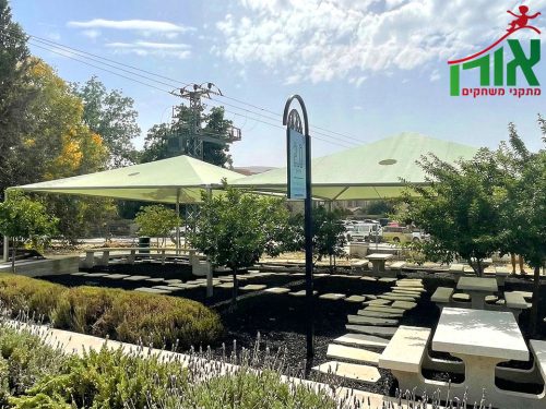 הצללות לגני משחקים - יריעת הצללה פגודות צמודות