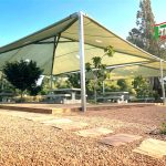 הצללה לגני משחקים - יריעת הצללה פגודות צמודות – 1958 - מבט מהצד