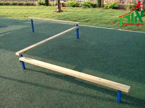 Sports facility - wooden balance beam - Image 2