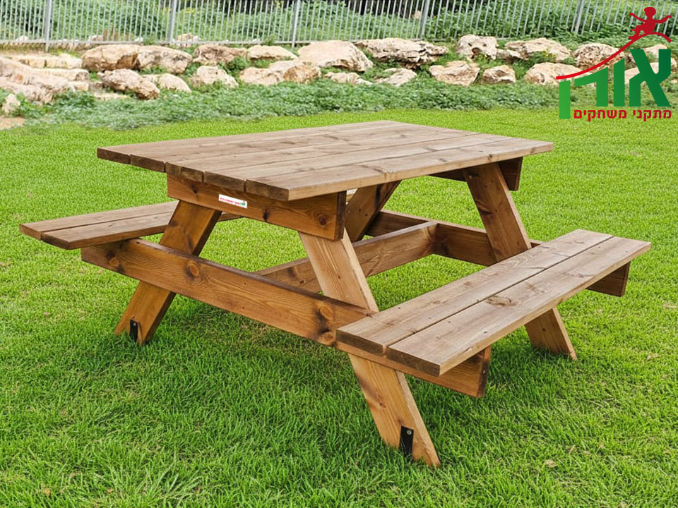 שולחנות פיקניק ושולחנות גן -