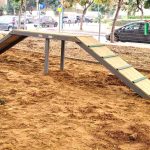 מתקן לכלבים - רמפת ריצה מעץ ומתכת