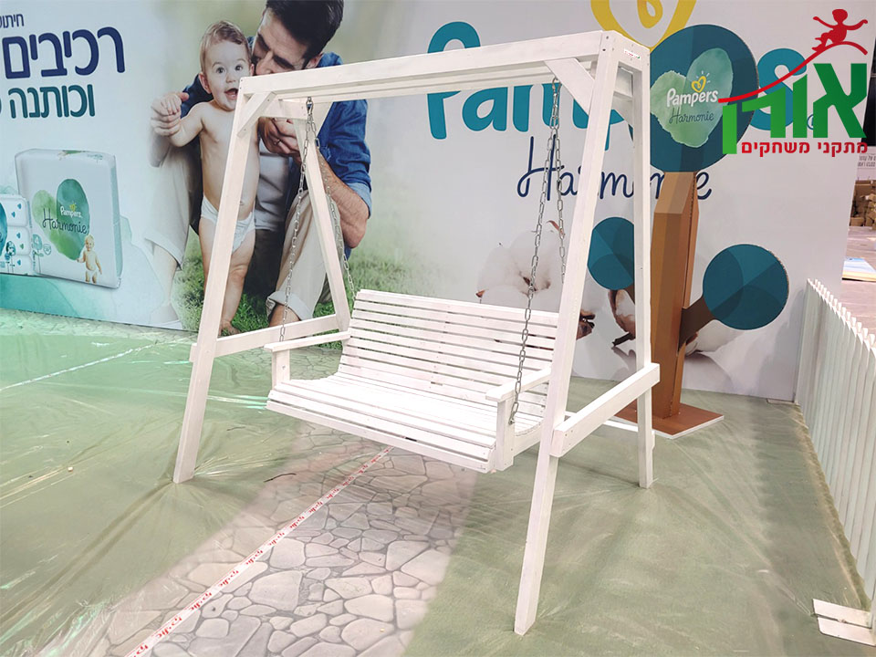 אורן מתקני משחקים - השכרת מתקנים להפקות - השכרת נדנדות לאירועים