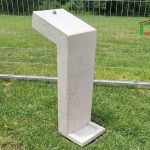 ריהוט לפארק כלבים – ברזייה מרובעת עם שוקת לפארק כלבים - 2560