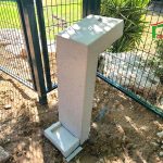 ריהוט לפארק כלבים – ברזייה מרובעת עם שוקת לפארק כלבים - 2560 - תמונה נוספת